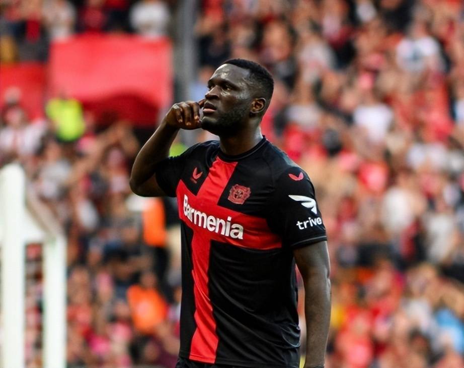 包含清晨突围战来临，纽卡斯尔围绕德甲主帅复盘，管理层满意，数据趋势出现新变化的词条